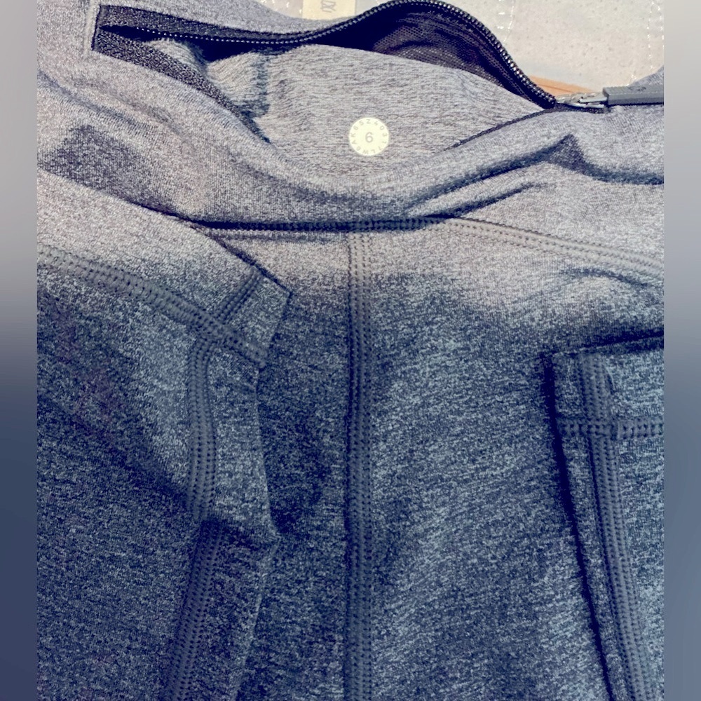 Lululemon Athletica Gray Leggings 6 - Picture 6 of 7